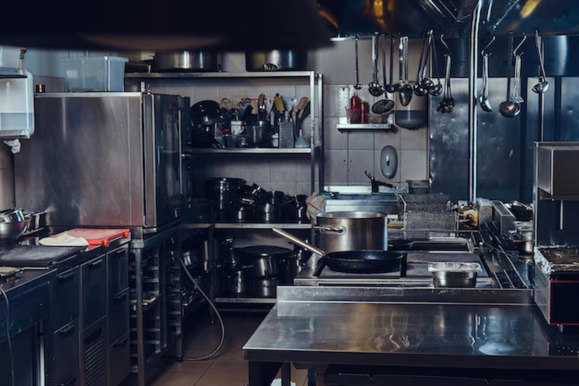 Why Storage Matters in Commercial Kitchens